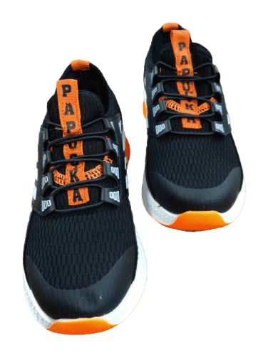 Детски черни маратонки с акцент в бяло и оранжево