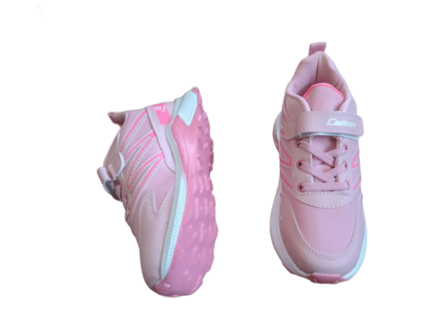 Розови маратонки за момиче