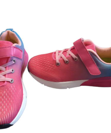 Олекотени маратонки в розово и синьо преливащо